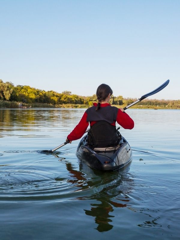 Kayaks en el lago caburgua